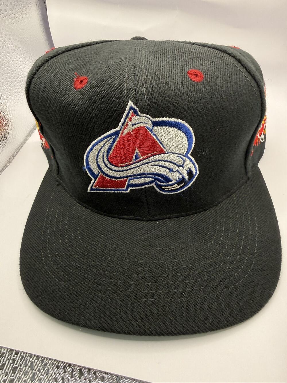 Vintage 1990s NHL Colorado Avalanche Big Logo Snapback Hat